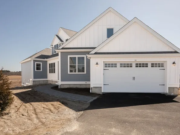 58 Metacomet Rd #17, West Bridgewater, MA 02379