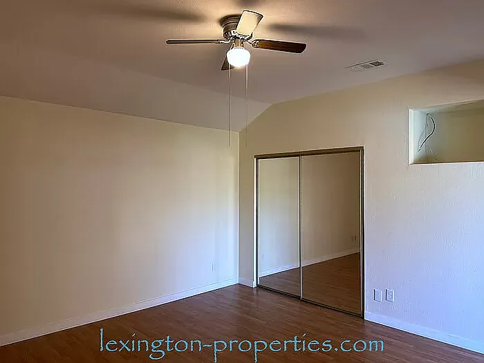 7024 Allenwood Ct — Photo 17
