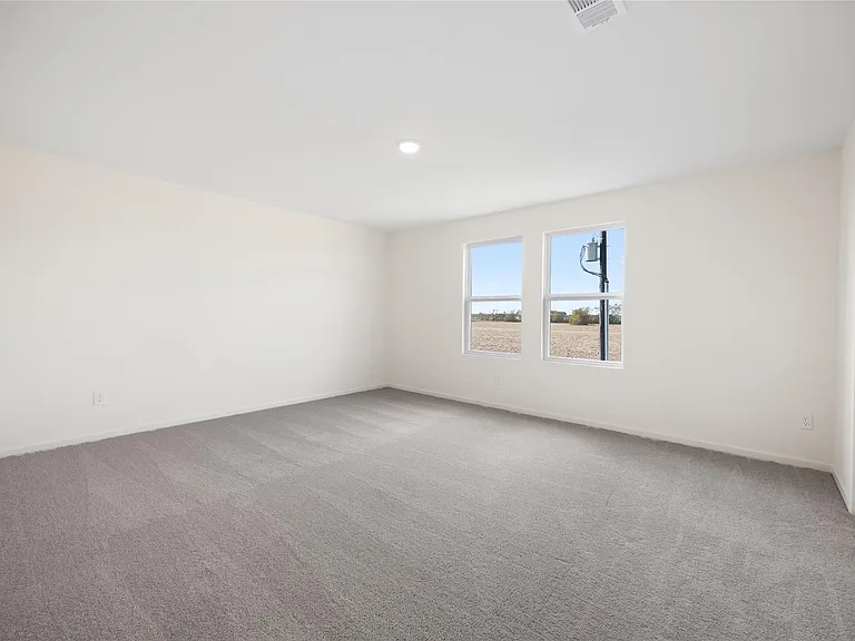 8807 Vacek Crossing Way — Photo 11