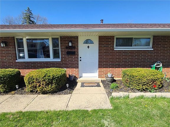 5th image of 6519 Menlo Way