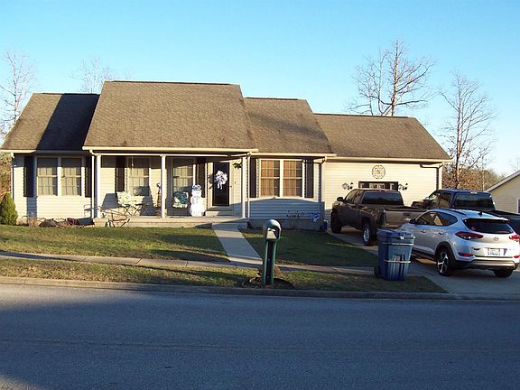 2nd image of 208 Marcum Dr