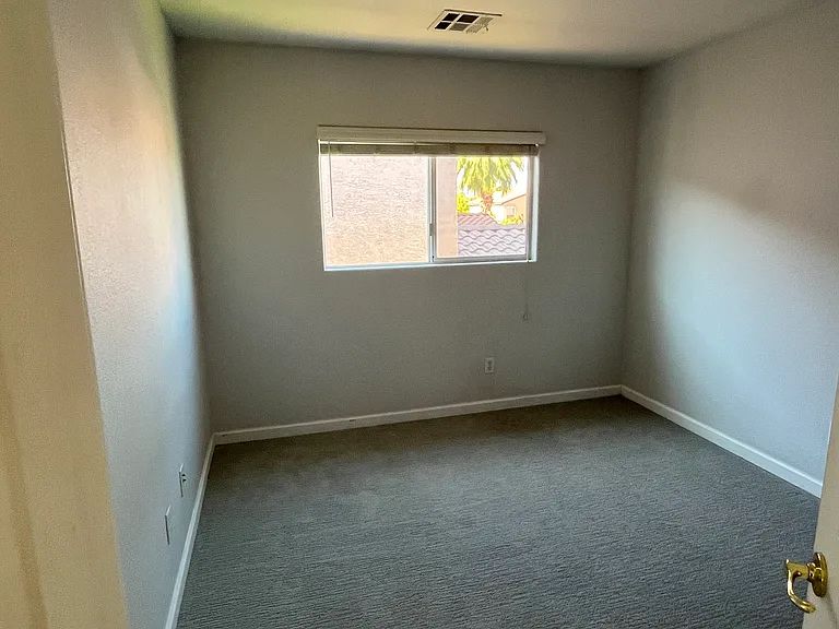 2412 Ember Mist Ct — Photo 20
