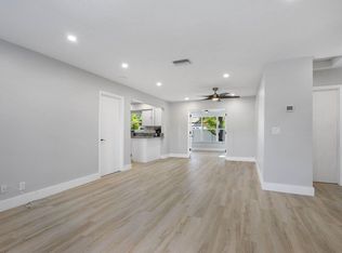 667 Blue Jay Rd, Delray Beach, FL 33444