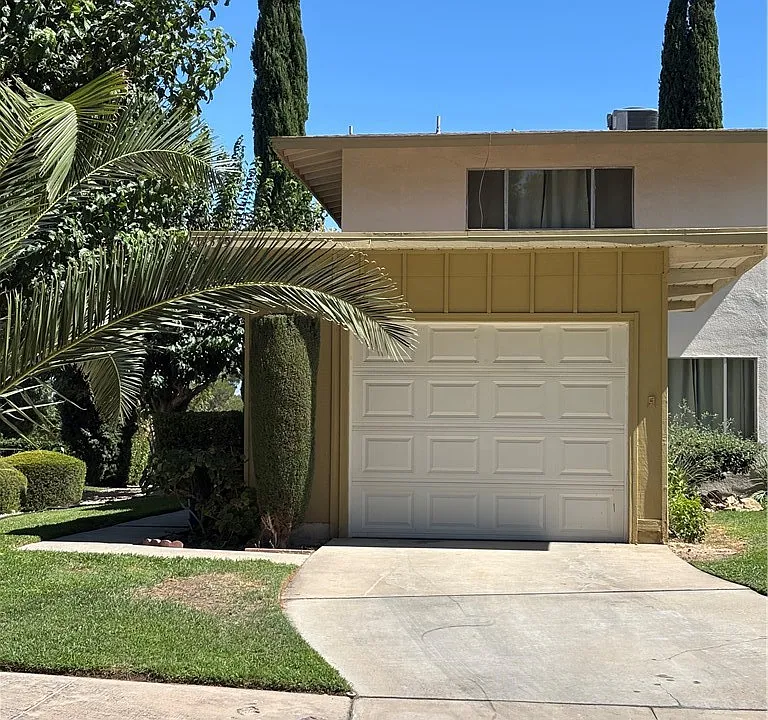 14315 Augusta Dr