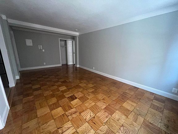 3rd image of 8375 118th St APT 3G