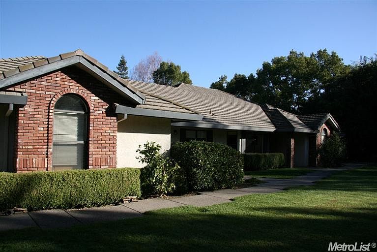 1st image of 10510 Oakwilde Ave