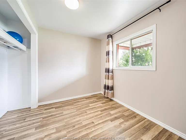 2669 Parent Ave — Photo 24