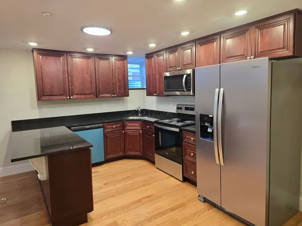 370 Prospect St #6, Cambridge, MA 02139
