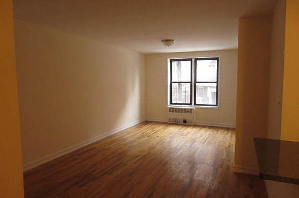 1st image of 9141 Lamont Ave #3