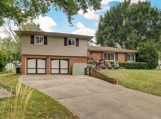 3254 S Bellhurst Ct, Springfield, MO 65804