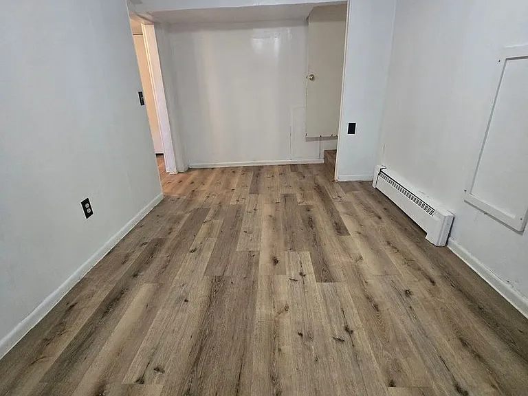 815 9th Ave SE #6 — Photo 8