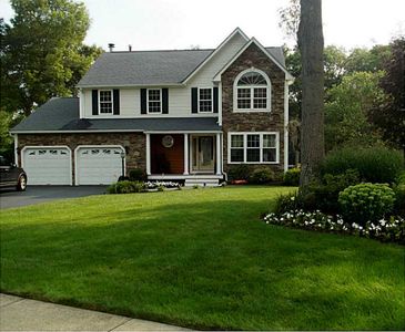 40 Mia Ct, Warwick, RI, 02886