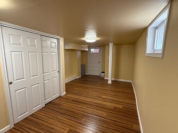 4th image of 19 Wentworth Ave #2