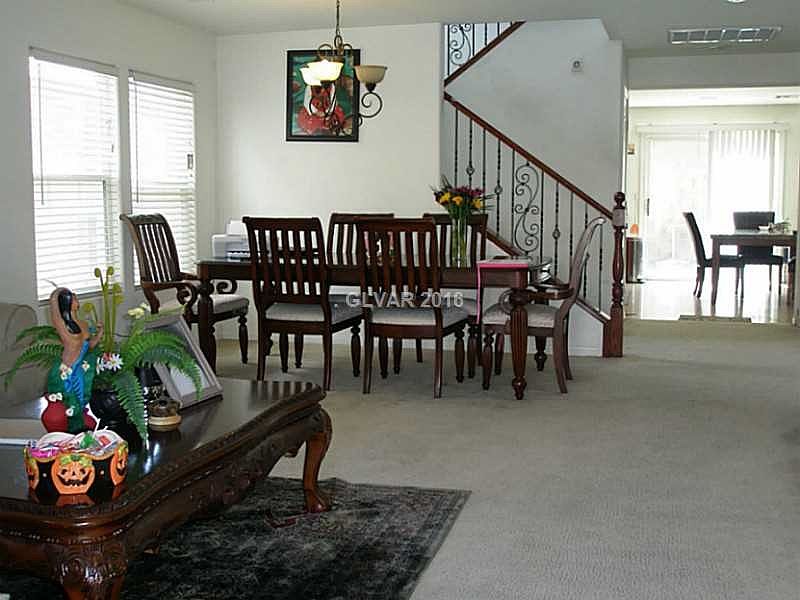 Living Room/Dining Room