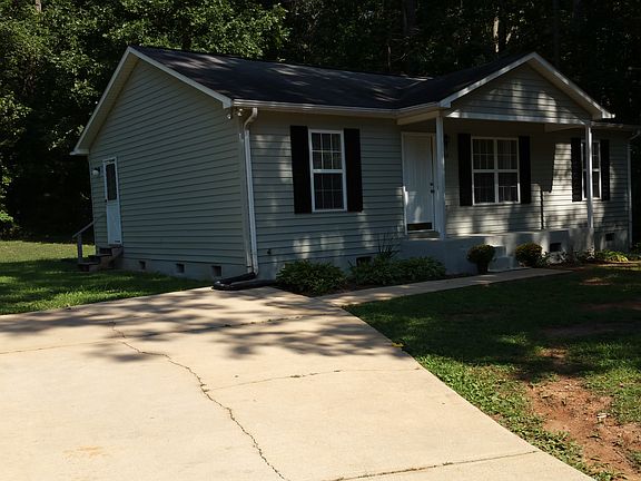 2nd image of 660 Shannon Dr
