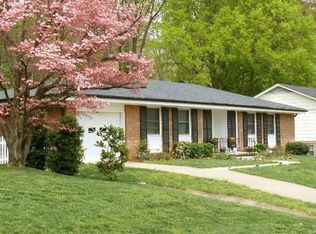 1423 Ricky Rd, Charlottesville, VA 22901