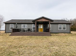 924 E 404th Rd, Bolivar, MO 65613