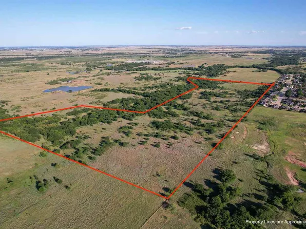 E Gore Blvd, Lawton, OK 73507