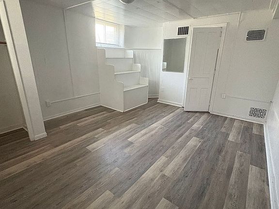 3rd image of 413 W Forest Ave APT 6