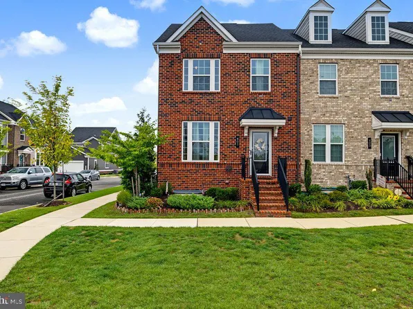 401 Holloway St, Baltimore, MD 21220