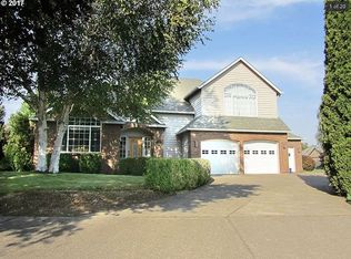 2815 Arrowhead St, Eugene, OR 97404