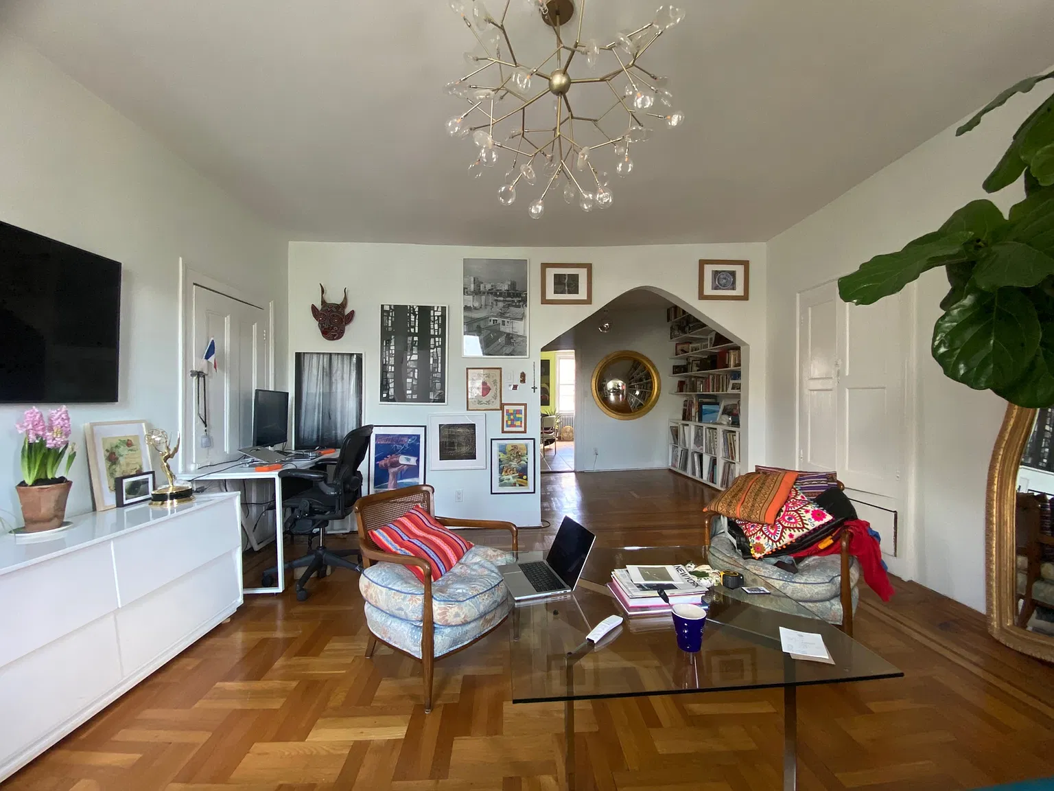 384 Manhattan Avenue — Photo 2