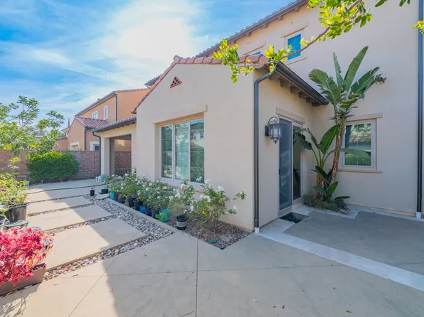 8 Last Bloom, Irvine, CA 92602