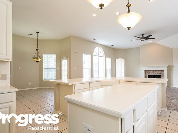 5th image of 10735 N Belmont Ct
