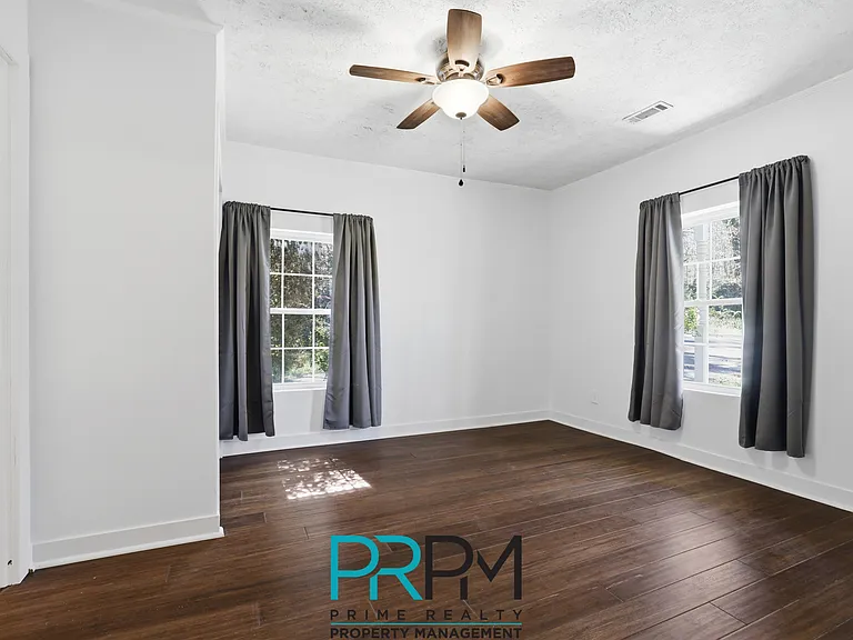 101 Bagwell Dr — Photo 14