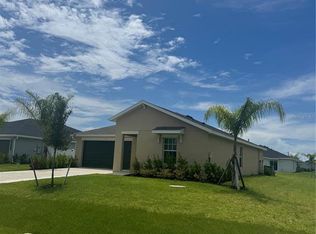 101 Hercules Dr, Rotonda West, FL 33947