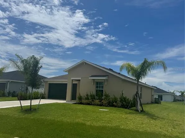 101 Hercules Dr, Rotonda West, FL 33947