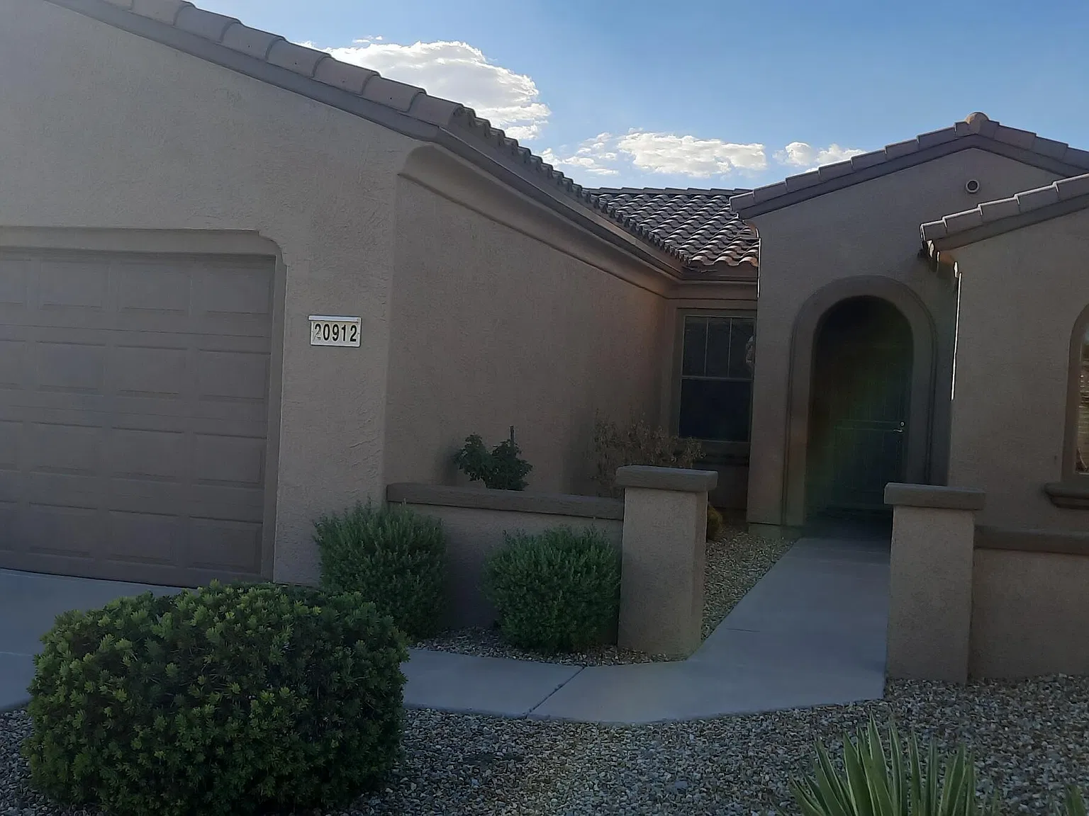 2 bed, 2.0 bath, 1244 sqft, $1,850 — Photo 1