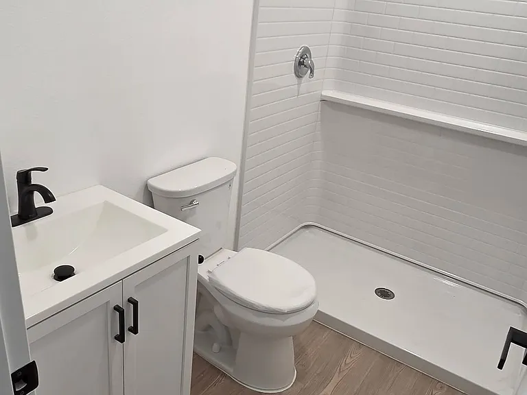 11961 Sandy Dr — Photo 3