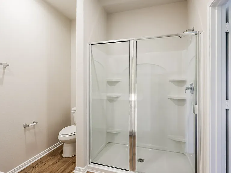 16430 Honeysuckle Hill Dr — Photo 13