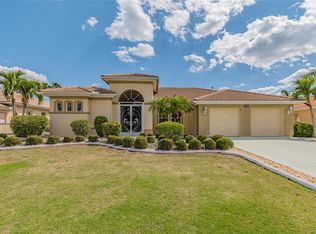 2209 Myrtle Vista Ct, Sun City Center, FL 33573