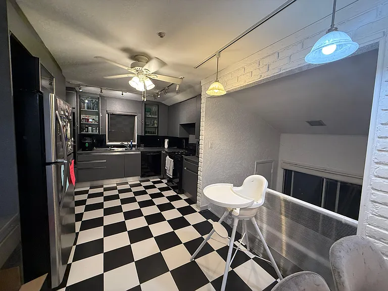 756 Caldwell Ave — Photo 3