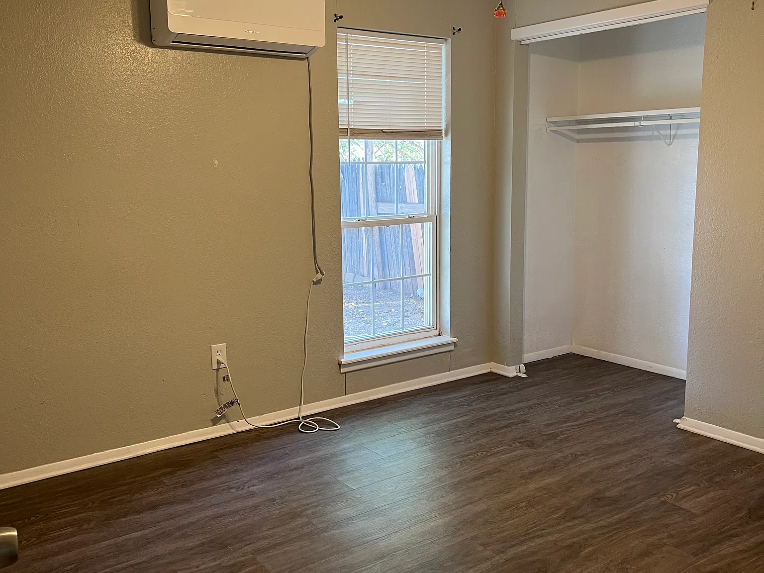 3 bed, 1238 sqft, $1,400 — Photo 2
