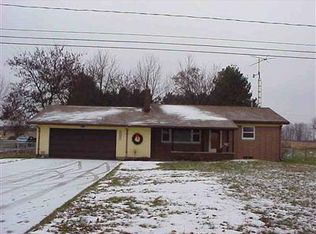 12494 S Linden Rd, Linden, MI 48451