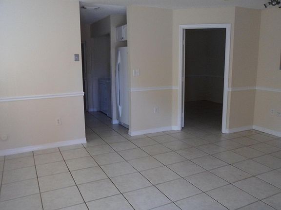 4th image of 18768 SW 100th Ave #18768