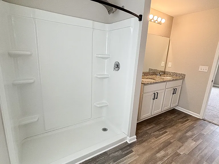 1542 Catskill Way — Photo 27