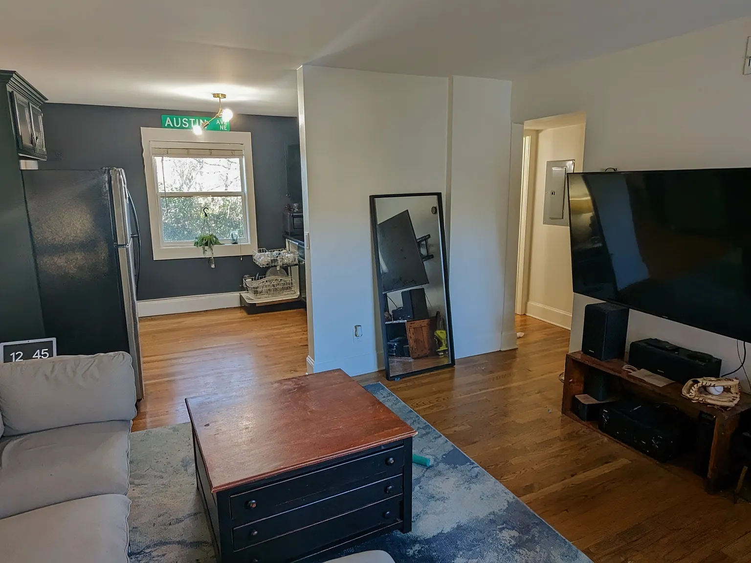 351 Cherokee Ave SE — Photo 2