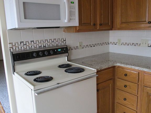 3rd image of 1503 Grandview Ave