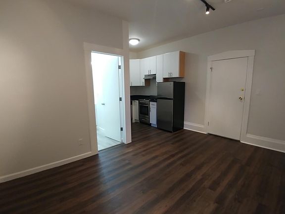 5th image of 575 Ofarrell St APT 203