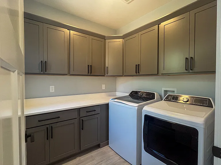 1204 W Dairy Farm Ln — Photo 14