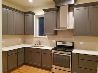 2913 S Princeton Ave #TOP, Chicago, IL 60616