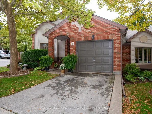 1100 Byron Baseline Rd #5, London, ON N6K 4M3