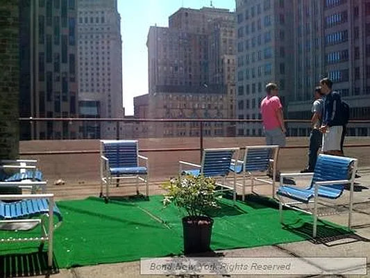 Rented by Bond New York | media 27