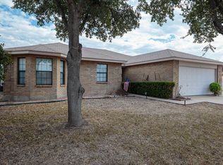 109 Burwood Ln, Del Rio, TX 78840