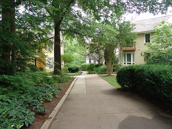 PIPE STEM WALK TO HOUSE