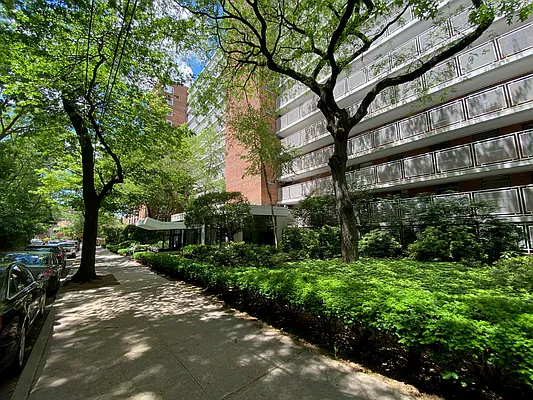 Sold by Douglas Elliman | media 19